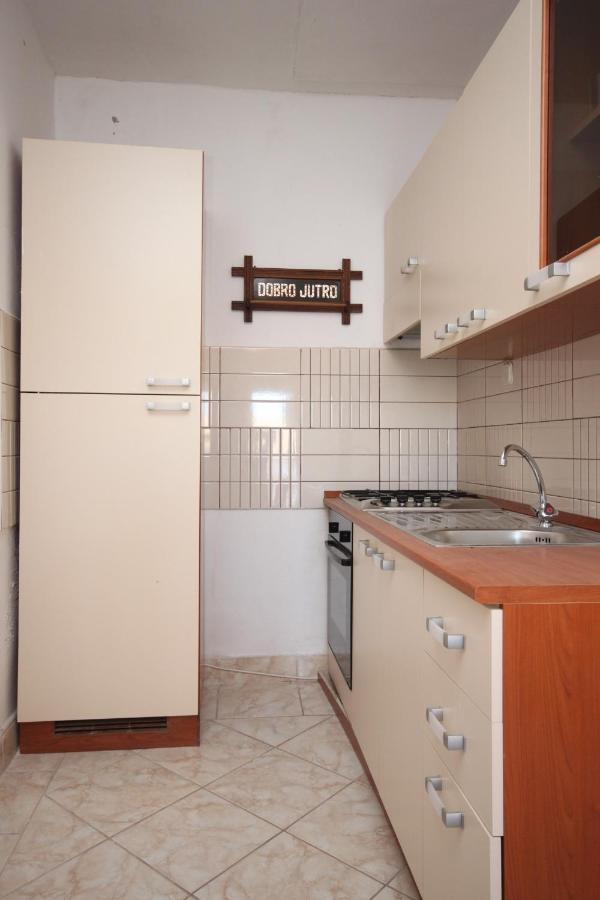 Apartments By The Sea Zubovici, Pag - 6394 Екстериор снимка